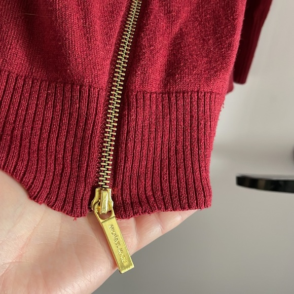 Michael Kors cotton blend v-neck sweater - Picture 3 of 6